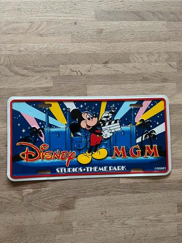 Disney MGM nummerbord beschikbaar voor biedingen