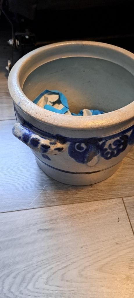 Oude Keulse Pot, Ophalen