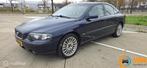 Volvo S60 2.5 T 210pk/leder/a-spoiler/mem-stoel/clima/etc, Auto's, Volvo, Voorwielaandrijving, Gebruikt, Blauw, 2521 cc