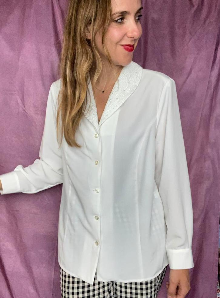 Vintage witte blouse met mooie kraag - wit - XL/42, Kleding | Dames, Blouses en Tunieken, Gedragen, Maat 42/44 (L), Wit, Ophalen of Verzenden
