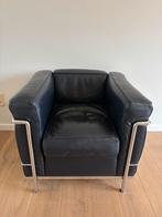 Originele Cassina LC2 - Le Corbusier, Huis en Inrichting, Fauteuils, Ophalen, Zo goed als nieuw, Leer, Minder dan 50 cm
