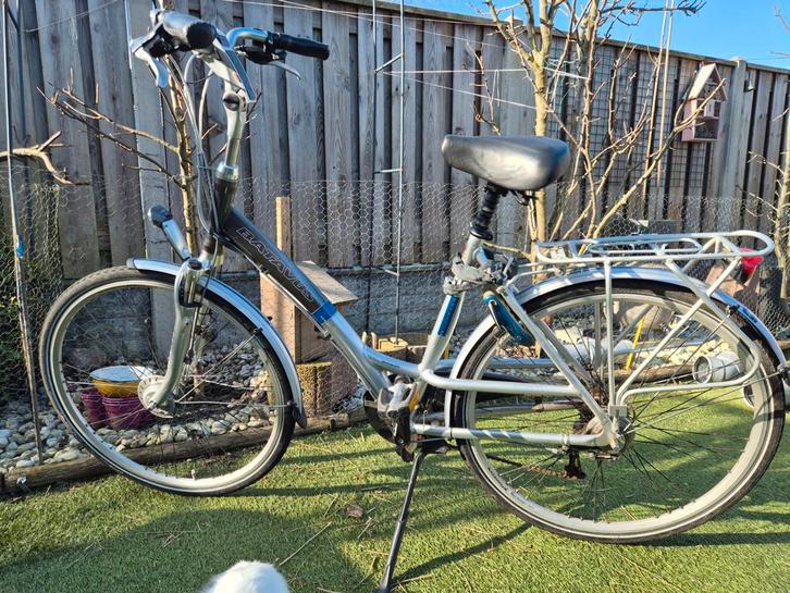 Batavus fiets met veel versnellingen, Fietsen en Brommers, Fietsen | Dames | Damesfietsen, Gebruikt, Batavus, Versnellingen, Ophalen