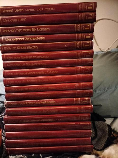 LEKTURAMA Encyclopedieën 17stuk, Boeken, Encyclopedieën, Zo goed als nieuw, Ophalen