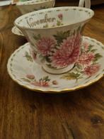 Royal Albert flower of the month november, Antiek en Kunst, Antiek | Servies los, Ophalen