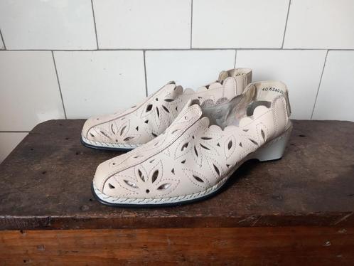 vintage zomer schoenen rieker anti stress, wit leer 40 nieuw, Kleding | Dames, Schoenen, Verzenden