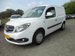 Mercedes-Benz Citan 111 CDI BlueEFFICIENCY AIRCO/BT/PDC/TREK, Auto's, Voorwielaandrijving, Euro 5, Stof, Gebruikt