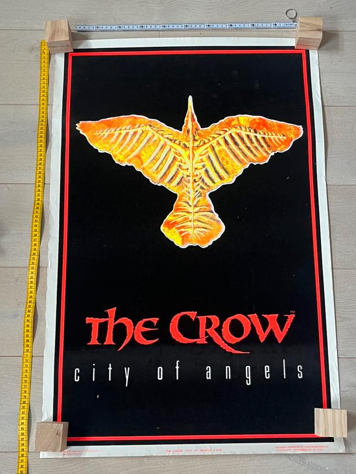 Filmposter The Crow City of Angels originele fluwelen poster, Verzamelen, Posters, Zo goed als nieuw, Film en Tv, A1 t/m A3, Verzenden