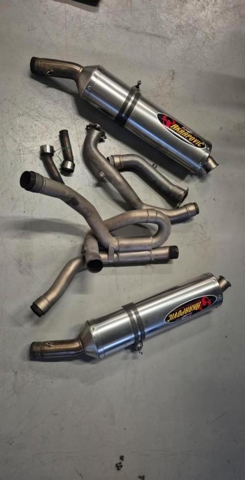 Dual Akrapovic SP Series uitlaatsysteem Aprilia SL1000 Falco, Motoren, Onderdelen | Overige, Gebruikt, Ophalen of Verzenden
