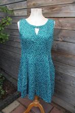 Jurk groen/ wit Hearts & Roses mt 46 Vaste prijs, Kleding | Dames, Maat 46/48 (XL) of groter, Ophalen of Verzenden, Zo goed als nieuw