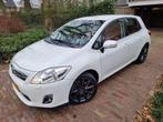Toyota Auris 1.8 Full Hybrid Executive Xenon/Leer/Navi/Camer, Euro 5, Gebruikt, 4 cilinders, Wit