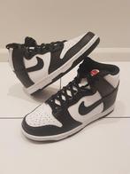 Nike dunk high panda maat 46, Kleding | Heren, Schoenen, Nieuw, Ophalen of Verzenden