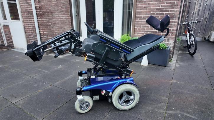 Quickie jive R elekrische rolstoel, Diversen, Rolstoelen, Zo goed als nieuw, Elektrische rolstoel, Inklapbaar, Ophalen of Verzenden