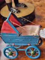 Antiek  miniatuur poppenwagentje blik pennytoy, Antiek en Kunst, Ophalen of Verzenden