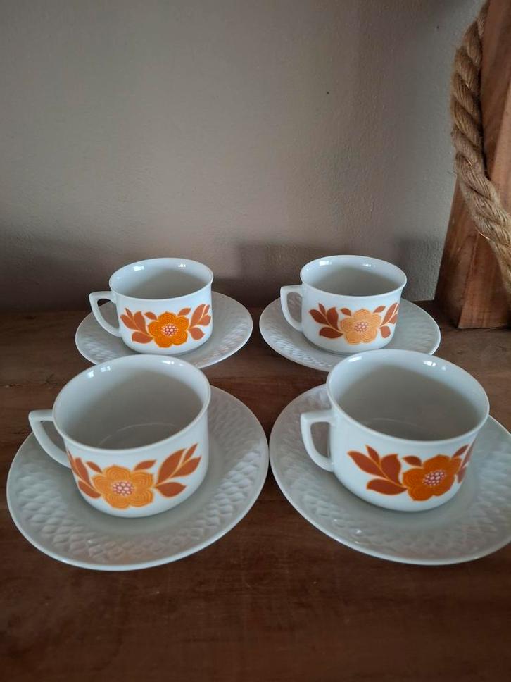 Vintage Schirnding Bavaria Kop en Schotel Set (4), Huis en Inrichting, Keuken | Servies, Gebruikt, Kop(pen) en/of Schotel(s), Overige stijlen
