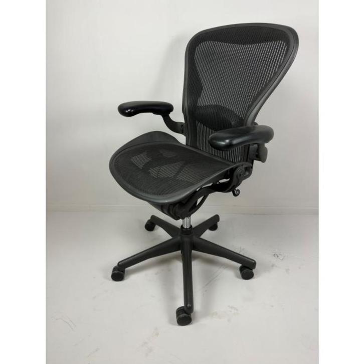 Herman Miller Aeron Graphite | Refurbished, Huis en Inrichting, Bureaustoelen, Zo goed als nieuw, Bureaustoel, Overige kleuren