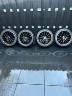 18 inch Amg Night Edition velgen met banden. MbA-B-Cla, Ophalen, 18 inch, Band(en), Zomerbanden