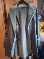 Giorgio Armani dames jas groen, Ophalen of Verzenden, Zo goed als nieuw, Maat 38/40 (M), Groen