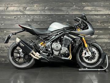 Triumph SPEED TRIPLE RR BREITLING EDITION (bj 2025) beschikbaar voor biedingen