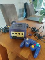 Complete Nintendo Gamecube Paars + Controller + 2 games, Spelcomputers en Games, Ophalen of Verzenden, Zo goed als nieuw, Met 1 controller