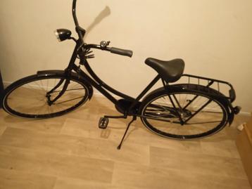 hoogglans dames/omafiets 28 inch frame 56, 57 cm beschikbaar voor biedingen