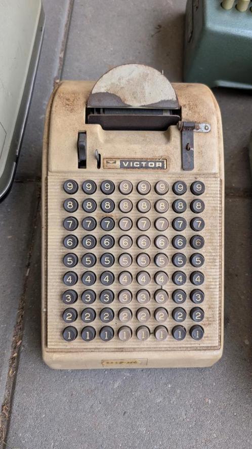 Vintage Victor rekenmachine – jaren ’40/’50, Antiek en Kunst, Antiek | Kantoor en Zakelijk, Ophalen of Verzenden