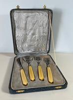 Franse cassette met vis, schaaldieren, hors-d' oeuvre bestek, Ophalen of Verzenden
