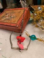 #kerst Antieke Kerstbal Blik Celluloid, Gebruikt, T, Ophalen of Verzenden, N