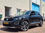 Volkswagen T-Roc 1.5 TSI Airco-Cruise-Xenon-Carplay-Camera, Voorwielaandrijving, Stof, 4 cilinders, 150 pk
