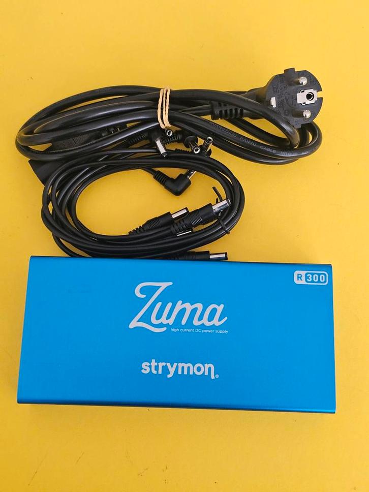 Strymon Zuma R300 Pedal Power Supply, Muziek en Instrumenten, Effecten, Zo goed als nieuw, Overige typen, Ophalen of Verzenden