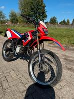 Derbi senda R project pas 3de eigenaar en 12k km stand, 6 versnellingen, Gebruikt, Derbi, Maximaal 45 km/u