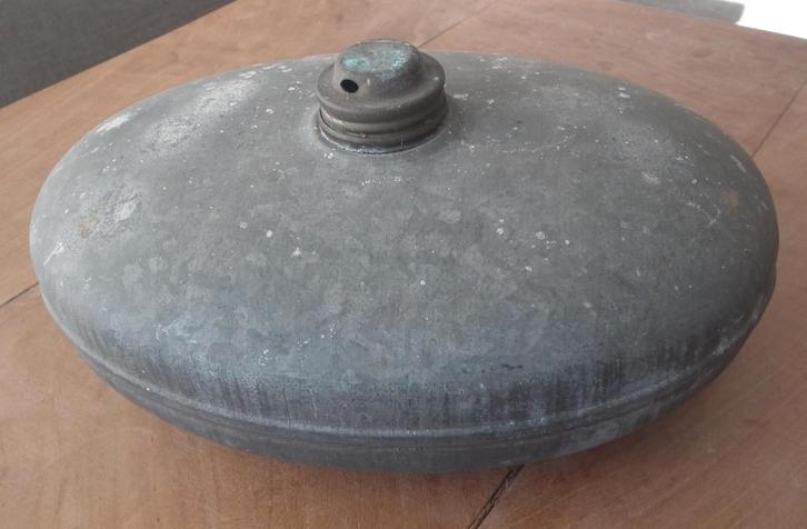 ovale zinken kruik met koperen dop, Antiek en Kunst, Curiosa en Brocante, Ophalen of Verzenden