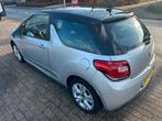 Citroen DS 3 1.2 2017 Grijs Scherm Led Mooie auto APK NAP, Auto's, Voorwielaandrijving, 31 €/maand, 1199 cc, Handgeschakeld