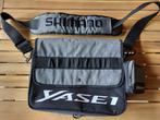 Shimano Yasei Streetbag, Watersport en Boten, Ophalen of Verzenden, Zo goed als nieuw