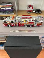 FDNY Tower Ladder 33 - 1:50 Fire Replicas, Hobby en Vrije tijd, Modelauto's | 1:18, Verzenden, Zo goed als nieuw, Auto, Overige merken