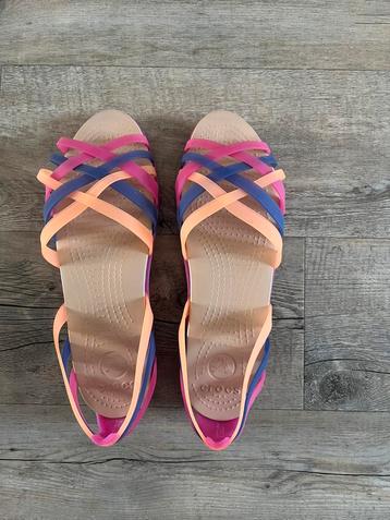 Crocs waterschoenen maat 40 beschikbaar voor biedingen