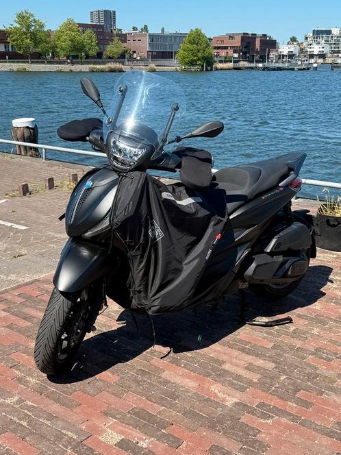 Piaggio Beverly S 400 HPE 2023 – 134xx km – Vol opties, Fietsen en Brommers, Scooters | Piaggio, Zo goed als nieuw, Overige modellen