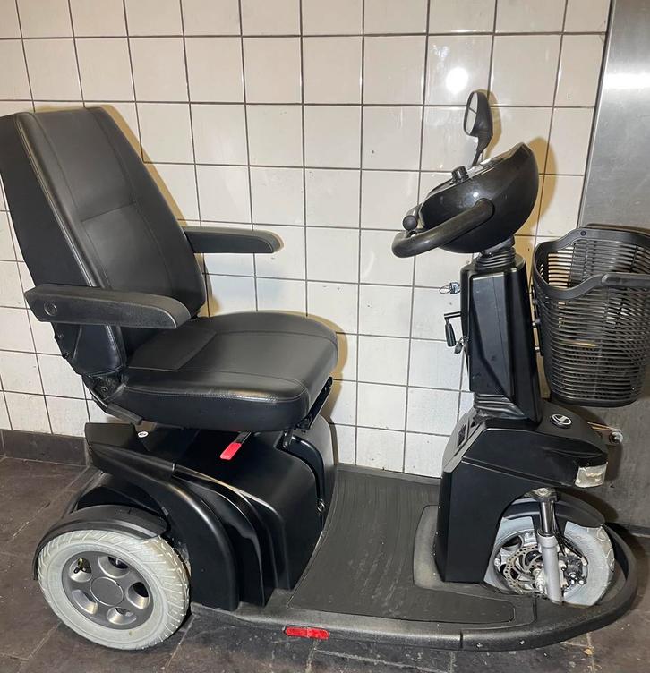 Scootmobiel elite 2 plus bouwjaar 2022, Diversen, Brommobielen en Scootmobielen, Zo goed als nieuw, 46 km of meer, 16 km/u of meer