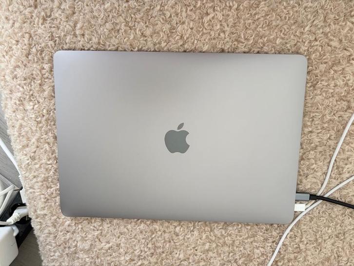 MacBook Air 2020 (M1, 8GB RAM, 256GB SSD) – scherm kapot, Computers en Software, Apple Macbooks, Zo goed als nieuw, MacBook Air