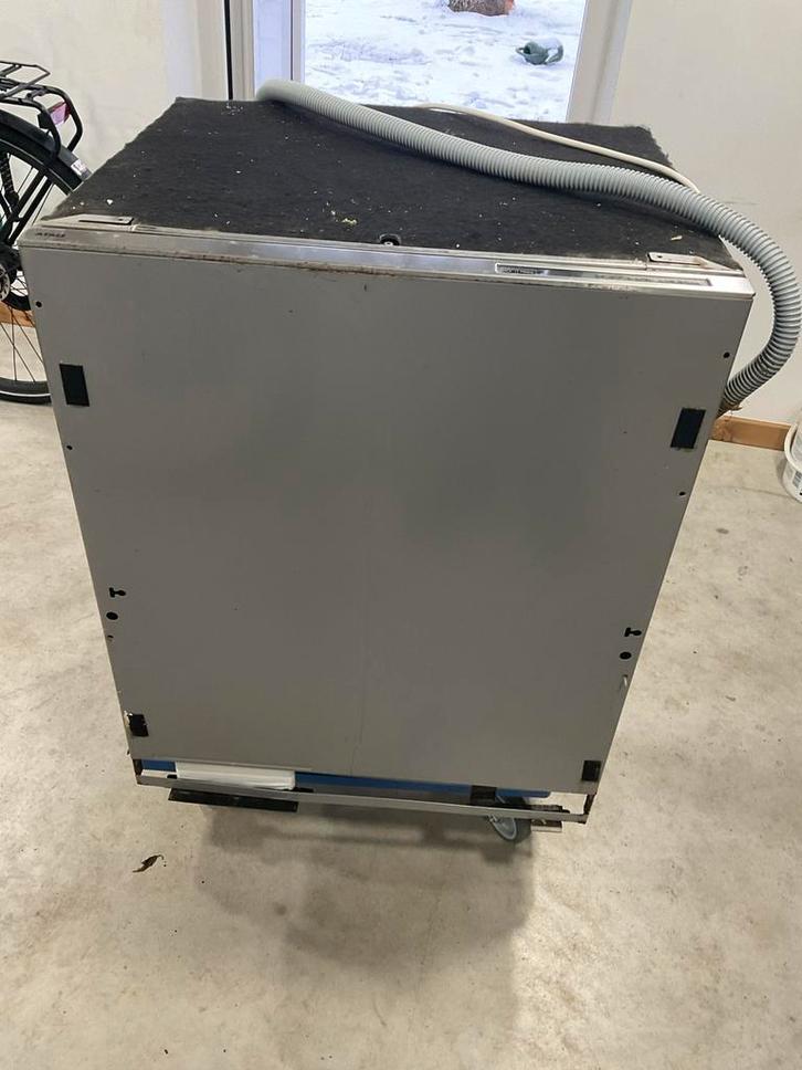 Atag vaatwasser, Witgoed en Apparatuur, Vaatwasmachines, Gebruikt, Vrijstaand, Minder dan 85 cm, 60 cm of meer, 14 tot 18 liter