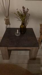 Vierkante salontafel houtkleur poten grijs gemaileerd blad, Ophalen, 50 tot 100 cm, Vierkant, Zo goed als nieuw