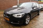 BMW 1-serie 116i Executive, 65 €/maand, Gebruikt, 4 cilinders, Zwart