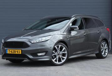 Ford Focus Wagon 1.5 Titanium ST-line / Automaat / Carplay / beschikbaar voor biedingen