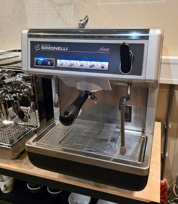 Nuova Simonelli Appia 1 groeps espressomachine beschikbaar voor biedingen