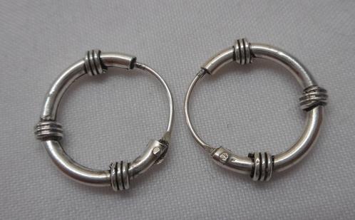 Zilveren oorringen unisex nr.1698, Sieraden, Tassen en Uiterlijk, Oorbellen, Zo goed als nieuw, Hangers, Zilver, Zilver, Verzenden