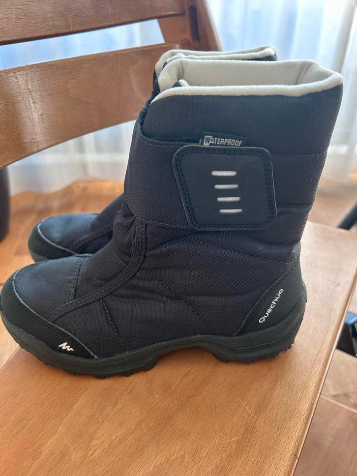 Quechua Snowboard Laarzen Maat 37 - zwart, Kinderen en Baby's, Kinderkleding | Schoenen en Sokken, Zo goed als nieuw, Laarzen