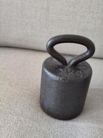 Oud 2 kg gewicht, Antiek en Kunst, Antiek | Gereedschap en Instrumenten, Ophalen