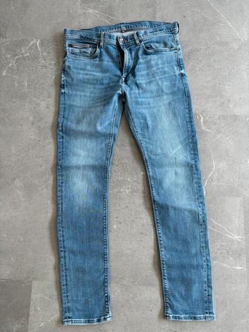 Tommy Hilfiger slim fit jeans 36/32 beschikbaar voor biedingen