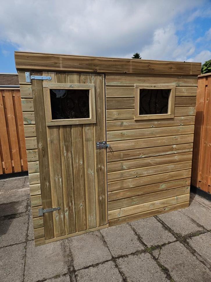 NIEUW TUINSCHUUR, Tuin en Terras, Overige Tuin en Terras, Nieuw, Ophalen of Verzenden