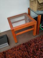 Robuuste bijzettafel kersenhout, Huis en Inrichting, Ophalen, Minder dan 45 cm, Minder dan 55 cm, Vierkant