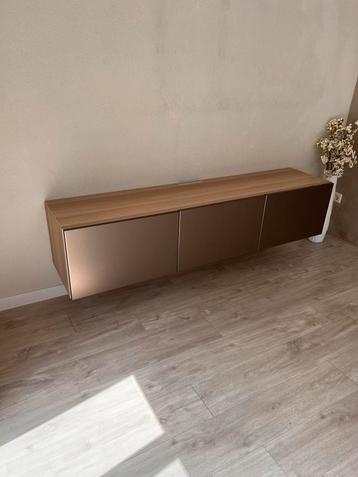 Ikea besta tv meubel beschikbaar voor biedingen